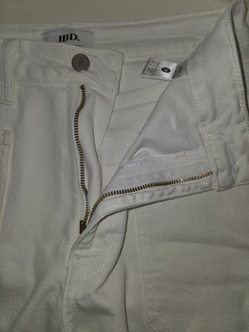 JBD Eve Utility High Rise Wide Leg Jeans White Women’s Size 28 DP649 Retail $74 - Picture 3 of 12